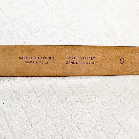 Saks Fifth Avenue Leather Skirt Alligator Embossed Belt SZ Small - Picture 4 of 4